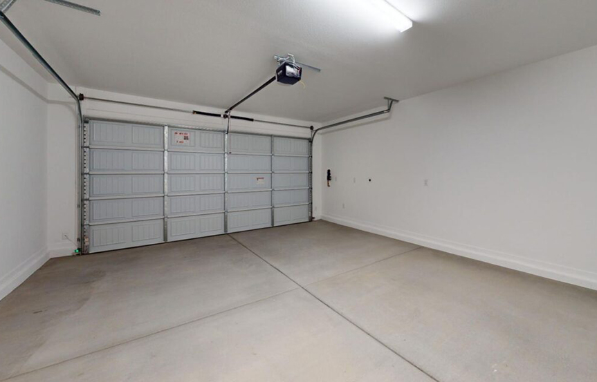 Sage Clover Garage by Brookfield Residential at Alamar in Avondale, AZ