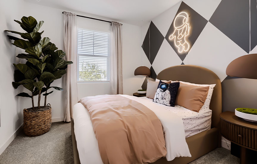Alamar Lennar Ironwood Bed 3